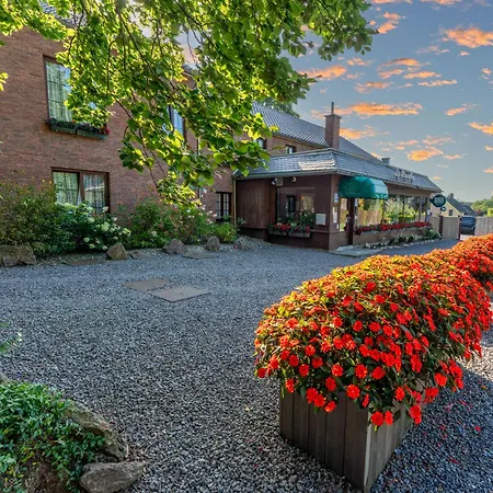 Otel Logis Le Menobu Theux